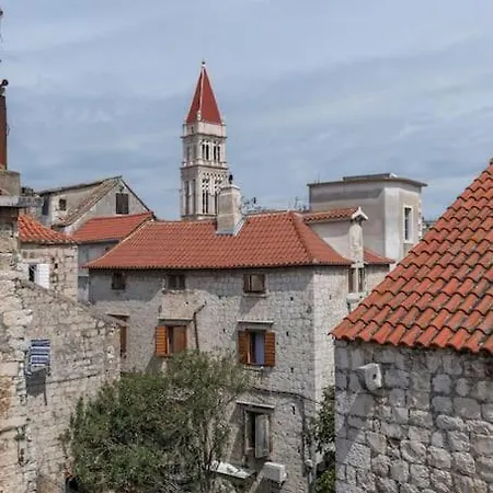 3 Bedrooms Charming Stone House In Old Town * Trogir